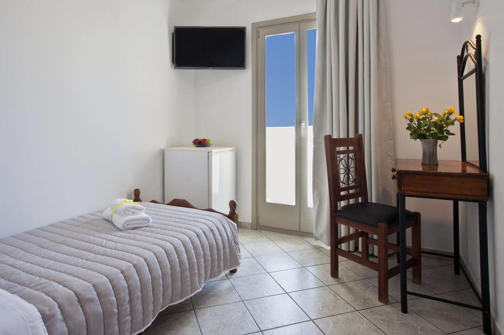 Nemesis Aparthotel Fira  Exterior foto